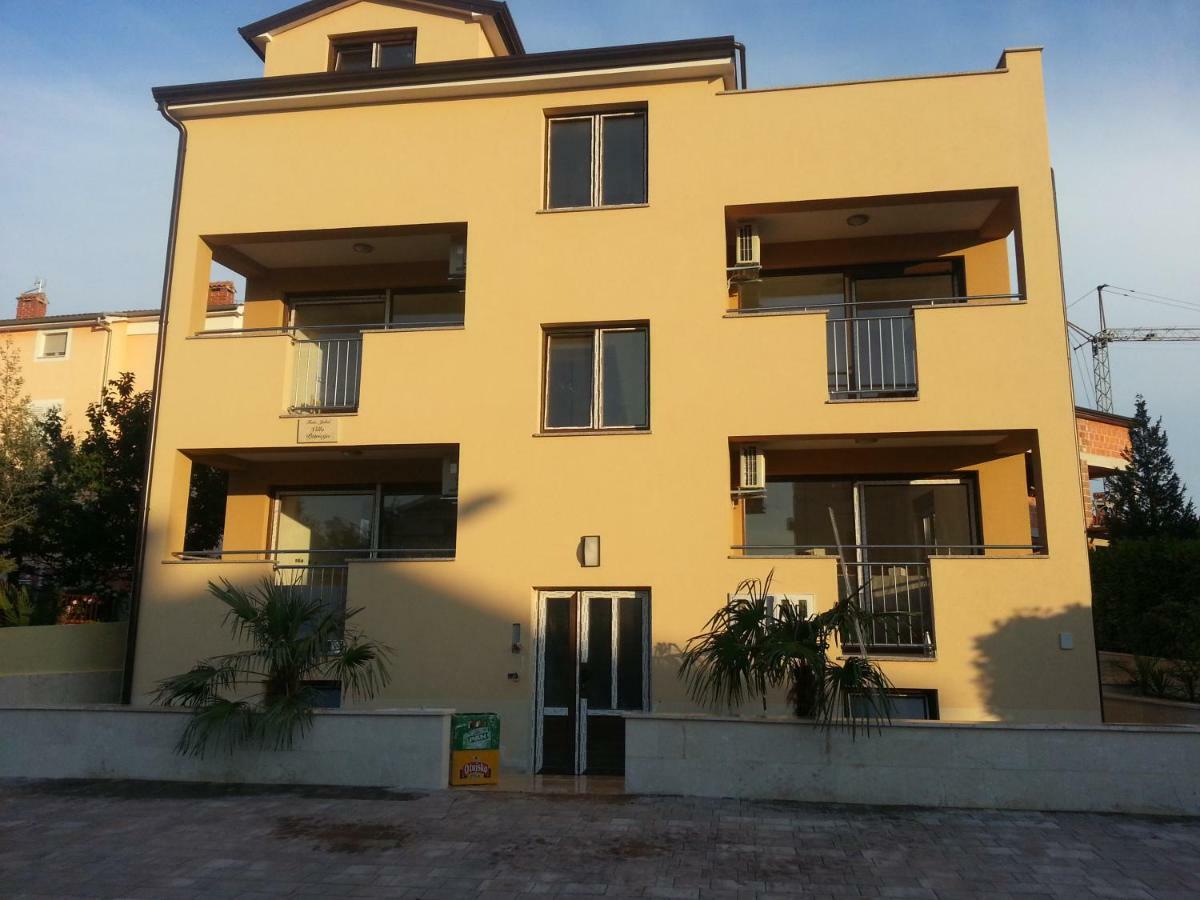 Apartments Jukic Poreč Exteriör bild